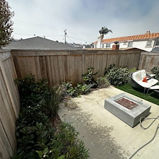 Wood-Fence-Pressure-Washing-In-Redondo-Beach-CA 3